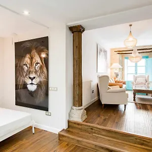 Apartamento Revitalized In Historical Building, Gerona